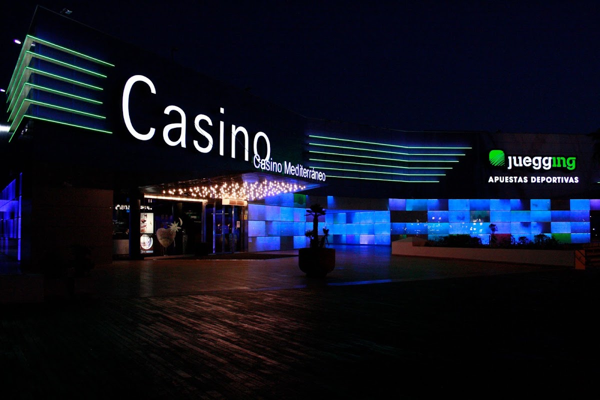 Casino Mediterráneo | Alicante - Casino in Alicante (Alacant), Spain