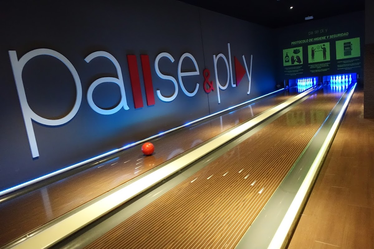 Salón de juego & Sports Bar Pause&Play photo 4