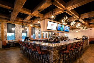 Deerfoot Inn & Casino – Poker photo 8