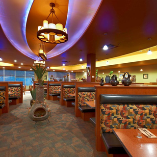 Deerfoot Inn & Casino – Poker photo 10