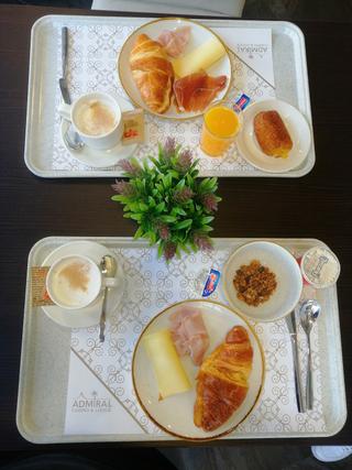 Admiral Lodge photo 8