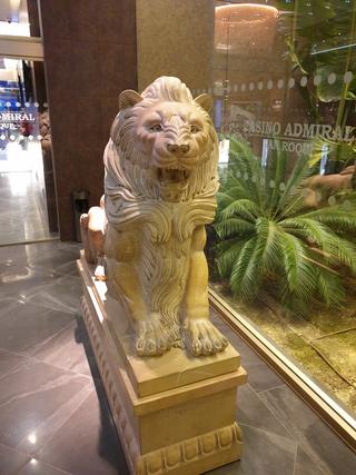 Admiral Lodge photo 9