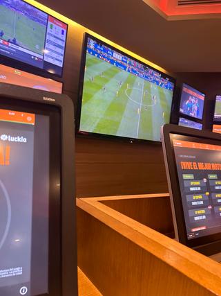 Salón de Juego Luckia Diagonal photo 6