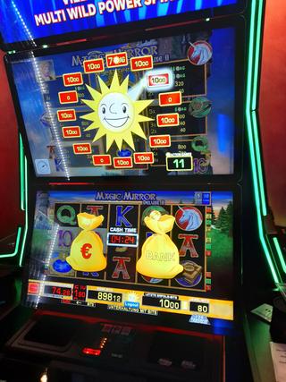 Vulkan Spielhalle Bismarckstraße photo 3