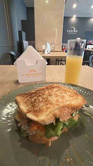 Casino Las Palmas photo 2