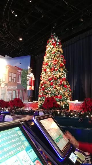 McPhillips Station Casino – Poker photo 6