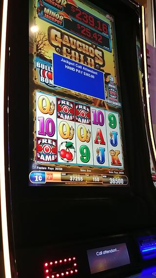 Treasure Cove Casino and Bingo photo 8