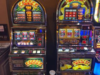 Mega Slots Casino Cotteridge photo 10