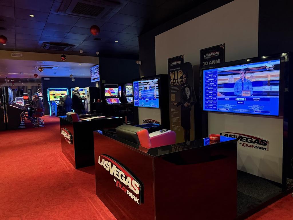 Las Vegas by Playpark Cinisello Balsamo - Sala Scommesse Goldbet - Casino in Milan, Italy