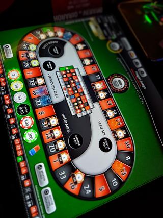 El Dorado salón de juego y apuestas photo 7