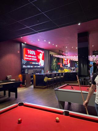Salón de juego & Sports Bar Pause&Play photo 9