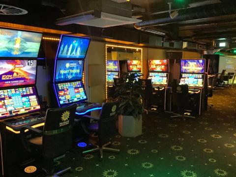 Merkur Spielothek Wehrhahn - Casino in Düsseldorf, Germany