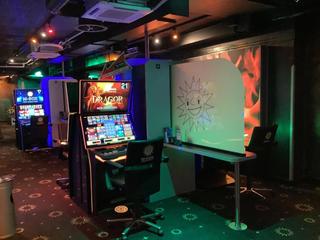 Merkur Spielothek Burgplatz photo 2