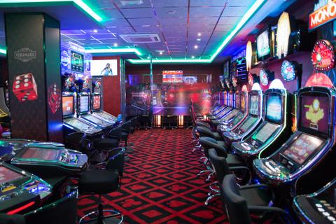 Salón de Juego JOKERBET - Casino in Sevilla, Spain